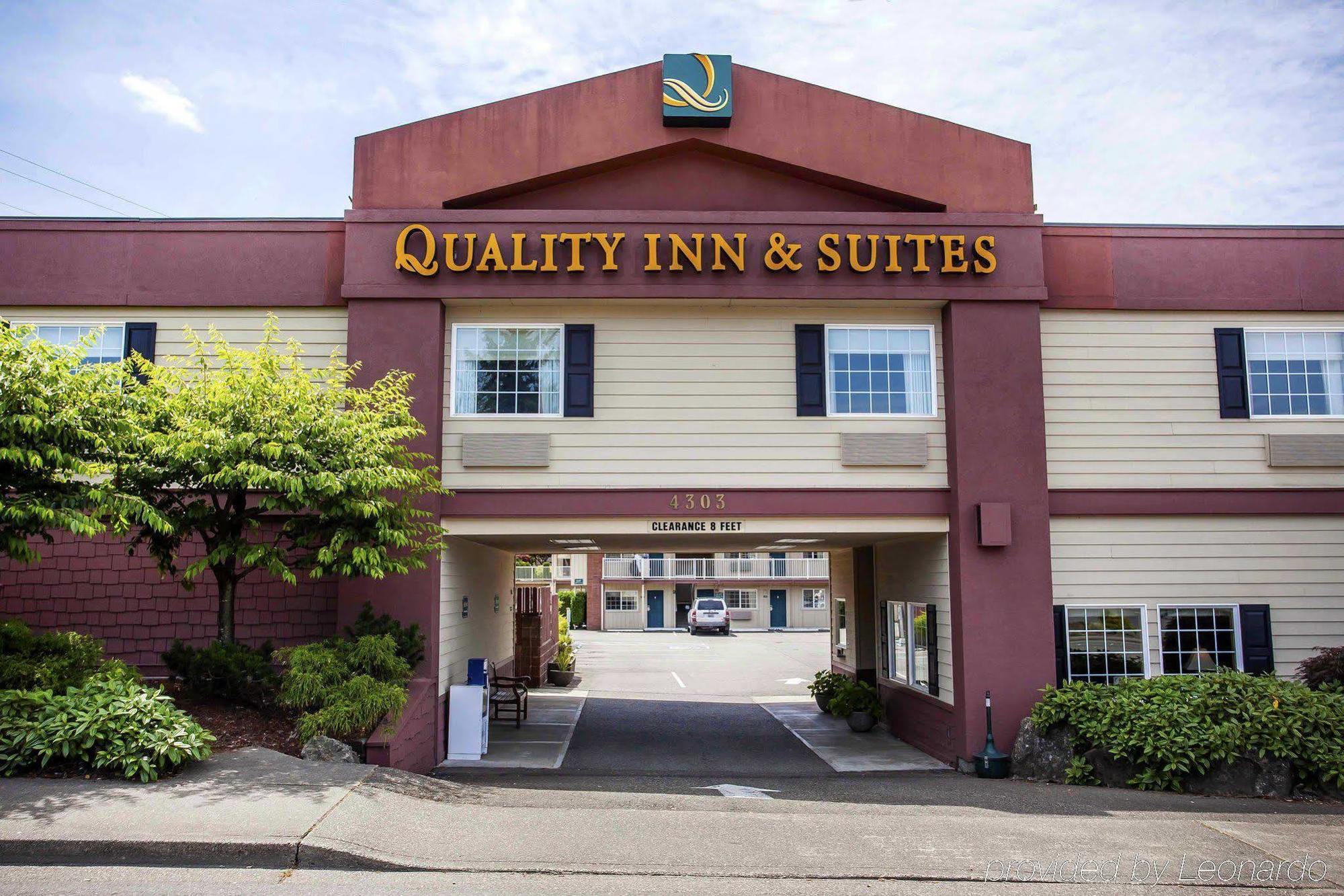 Quality Inn & Suites Bremerton Near Naval Shipyard Exterior foto